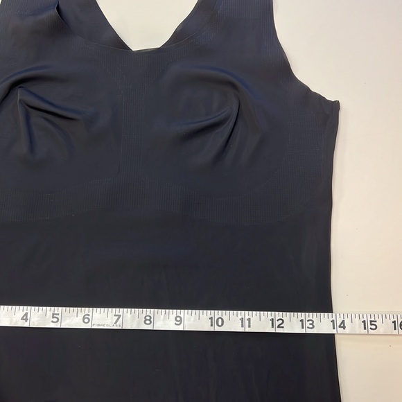 Bali shapewear tank - Picture 9 of 13